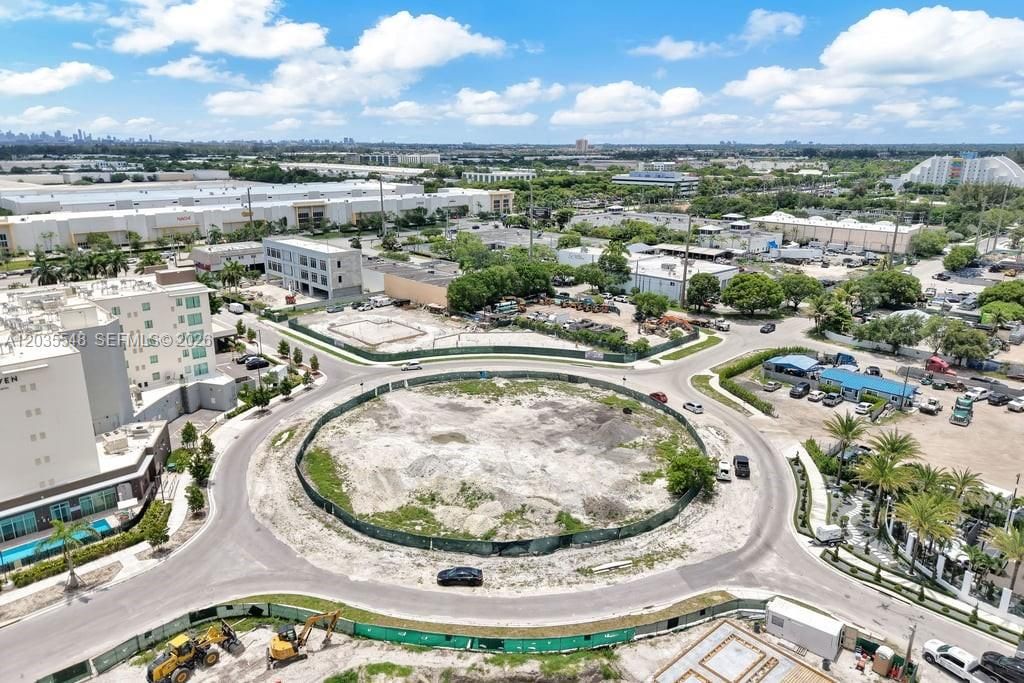 На продажу: $1,899,000 (0 спален, 0 ванн, 0 Квадратных фут)