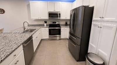 En Venta: $435,000 (3 camas, 2 baños, 1530 Pies cuadrados)