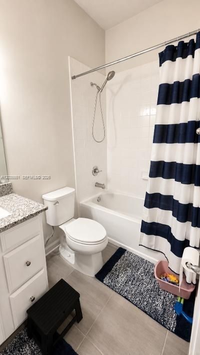 En Venta: $435,000 (3 camas, 2 baños, 1530 Pies cuadrados)