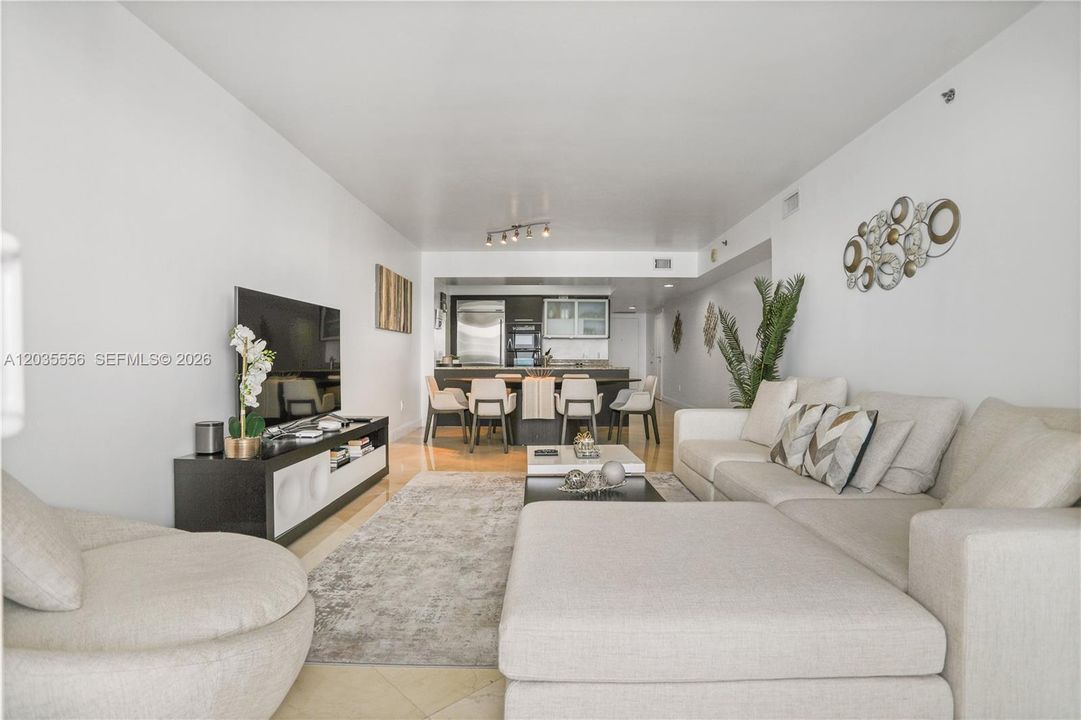 For Sale: $1,290,000 (3 beds, 2 baths, 1554 Square Feet)