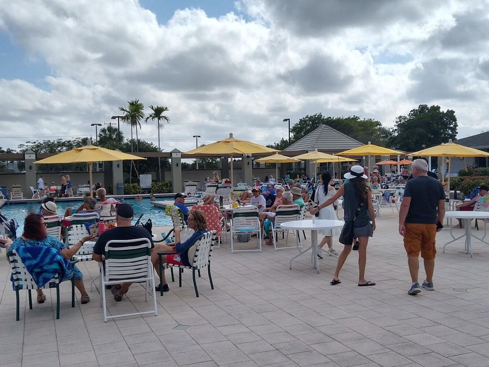 MAIN POOL