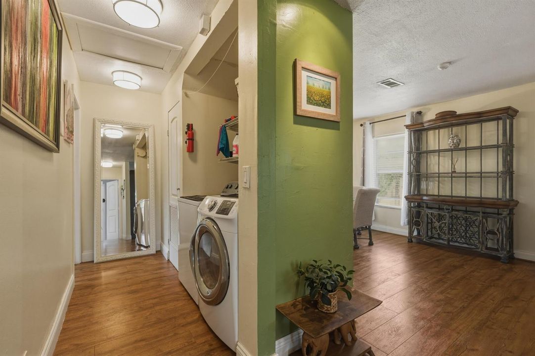 224 Washer and Dryer