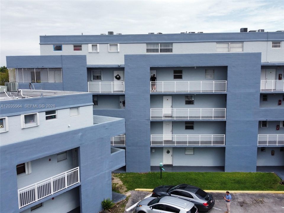 En Renta: $2,400 (2 camas, 2 baños, 1415 Pies cuadrados)