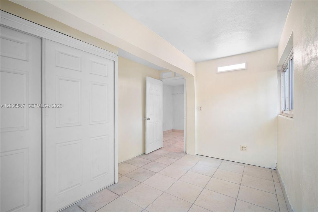 For Rent: $1,999 (2 beds, 1 baths, 636 Square Feet)