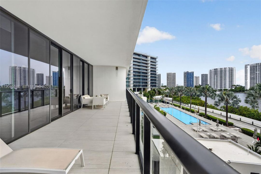 2nd Balcony