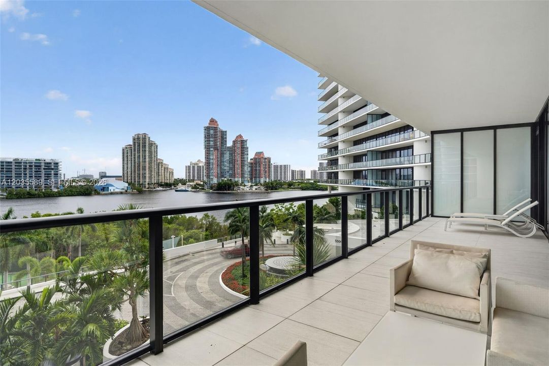2nd Balcony