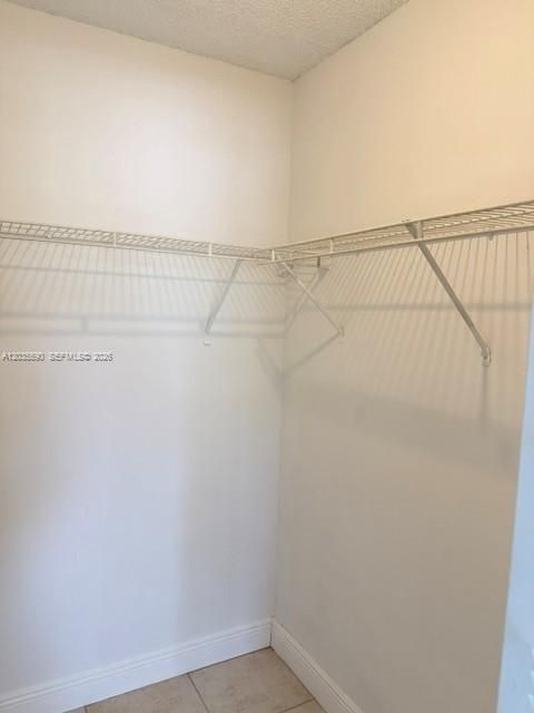 В аренду: $1,700 (1 спален, 1 ванн, 813 Квадратных фут)