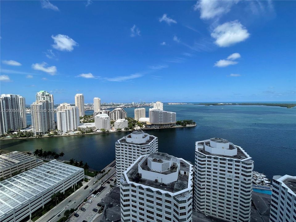 For Rent: $5,800 (2 beds, 2 baths, 1278 Square Feet)