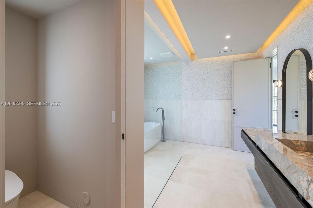 En Venta: $6,995,000 (4 camas, 4 baños, 3686 Pies cuadrados)