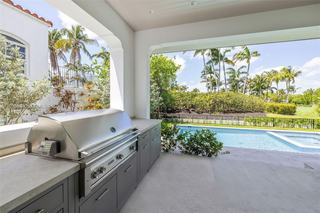 En Venta: $6,995,000 (4 camas, 4 baños, 3686 Pies cuadrados)