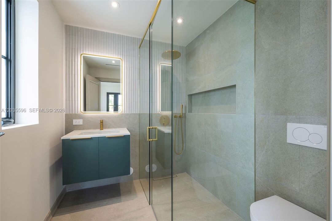 En Venta: $6,995,000 (4 camas, 4 baños, 3686 Pies cuadrados)