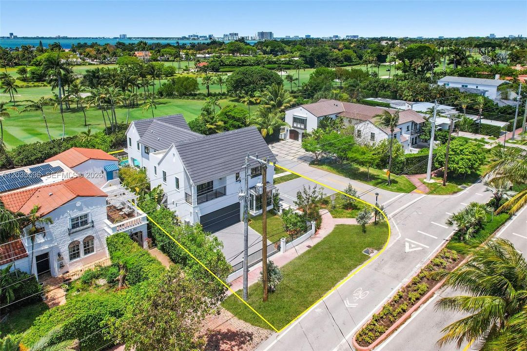 En Venta: $6,995,000 (4 camas, 4 baños, 3686 Pies cuadrados)