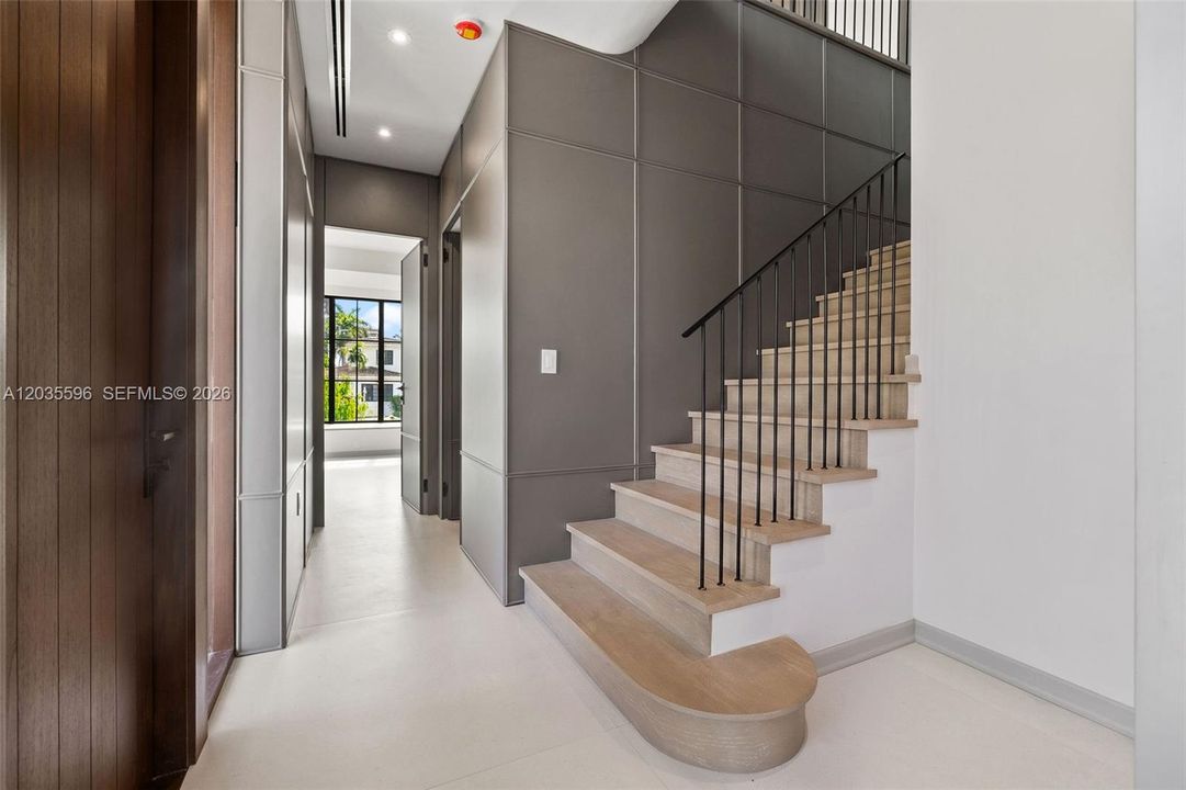En Venta: $6,995,000 (4 camas, 4 baños, 3686 Pies cuadrados)