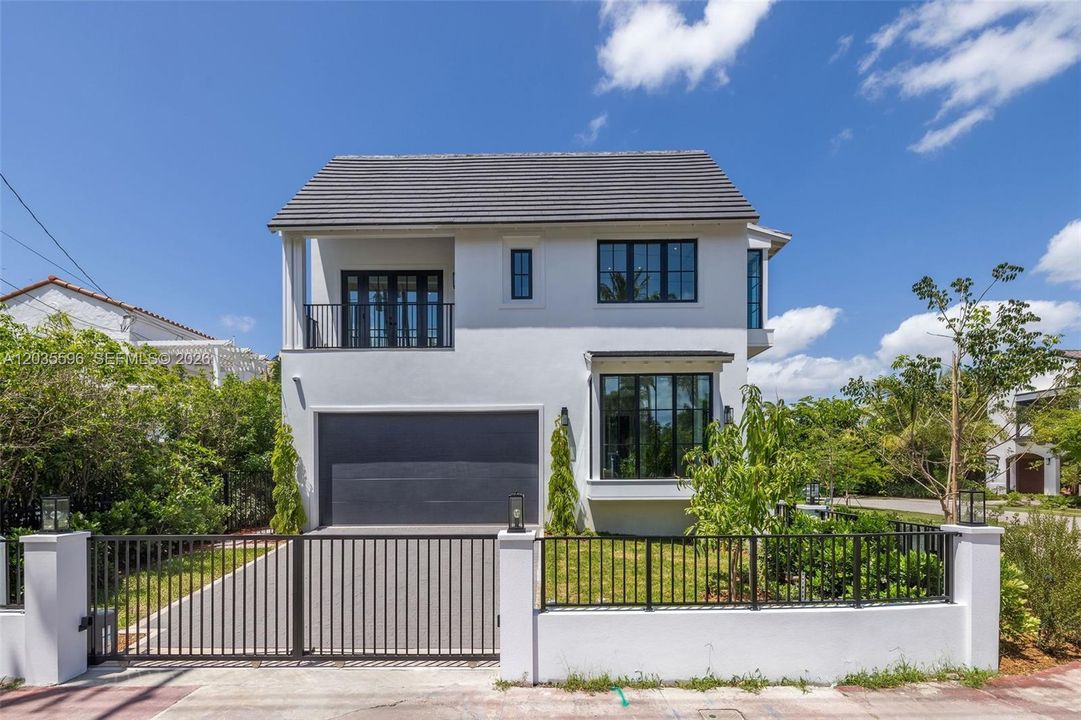 En Venta: $6,995,000 (4 camas, 4 baños, 3686 Pies cuadrados)