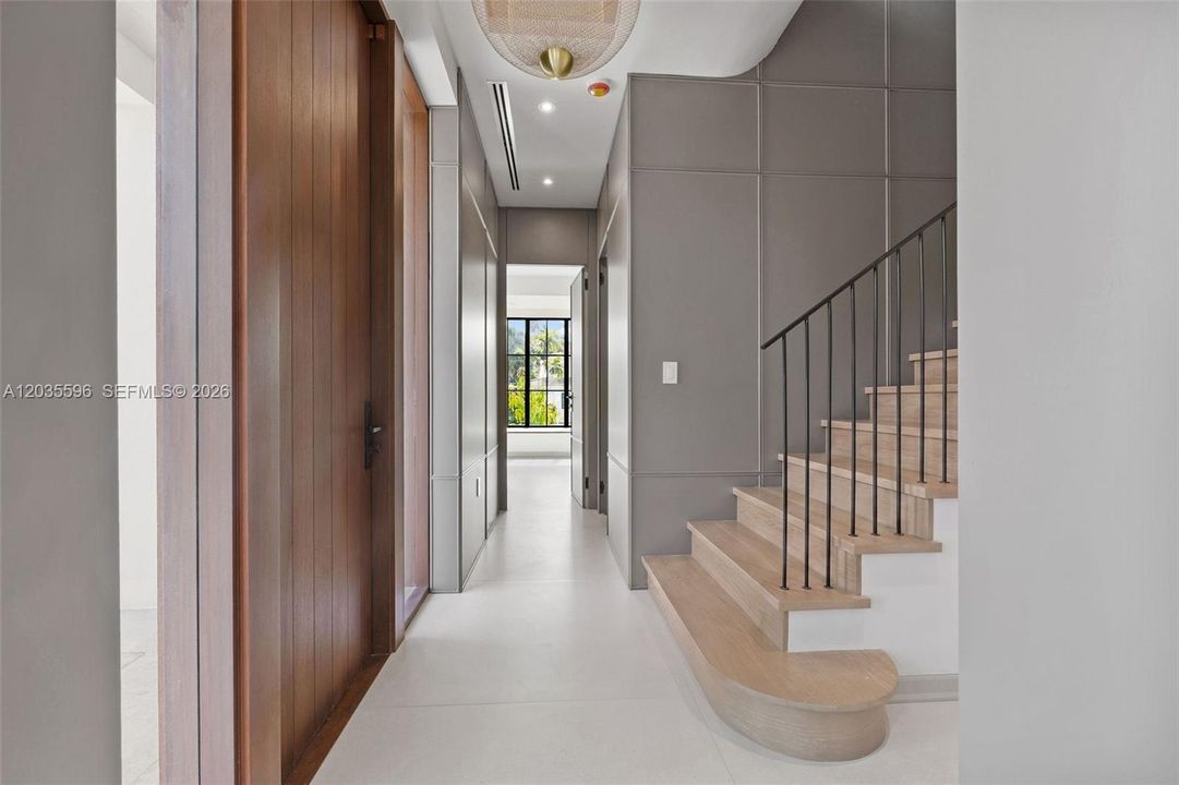 En Venta: $6,995,000 (4 camas, 4 baños, 3686 Pies cuadrados)