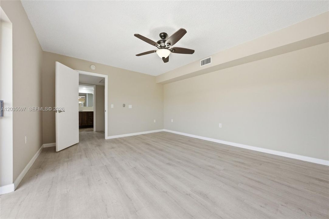 En Venta: $390,000 (3 camas, 2 baños, 1488 Pies cuadrados)