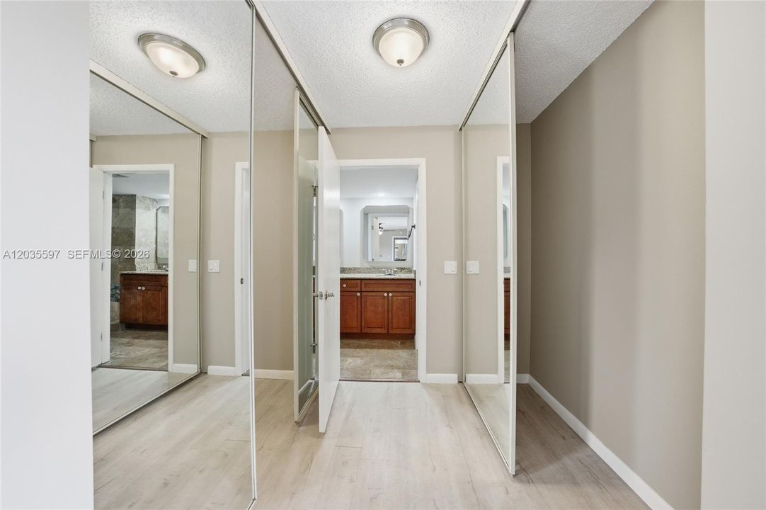 En Venta: $390,000 (3 camas, 2 baños, 1488 Pies cuadrados)