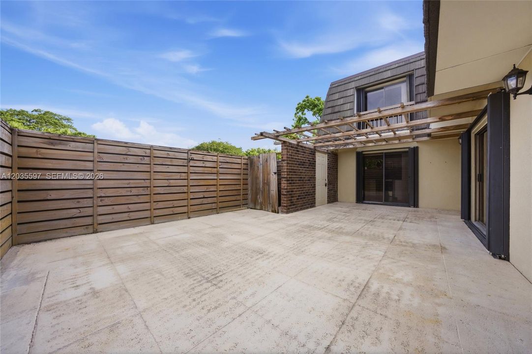 En Venta: $390,000 (3 camas, 2 baños, 1488 Pies cuadrados)