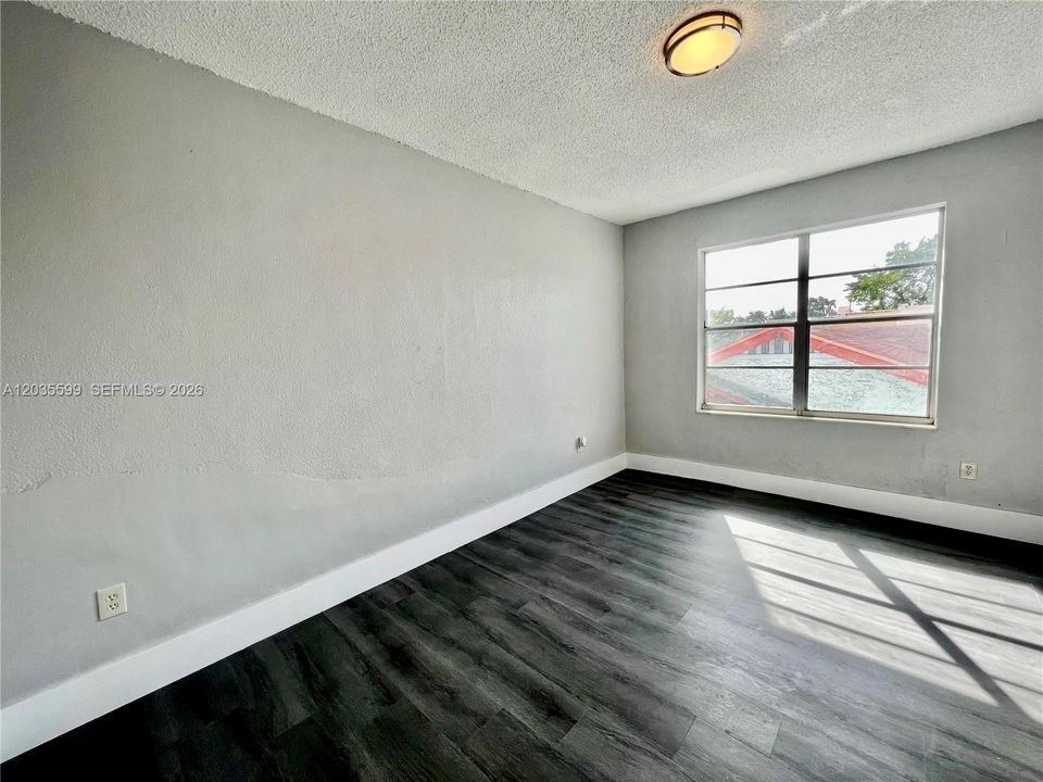 En Renta: $1,900 (2 camas, 1 baños, 800 Pies cuadrados)