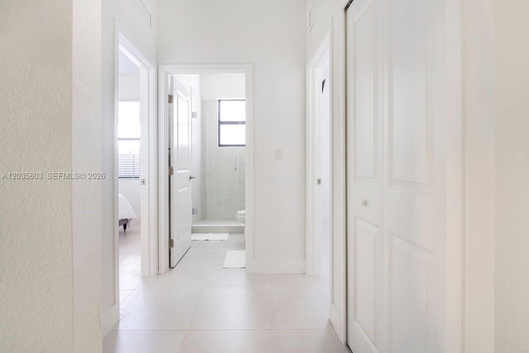 For Rent: $4,700 (4 beds, 3 baths, 1997 Square Feet)