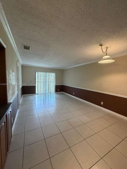 В аренду: $1,800 (2 спален, 2 ванн, 24255 Квадратных фут)