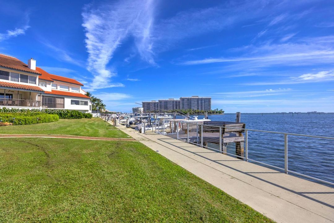 Waterfront walkway