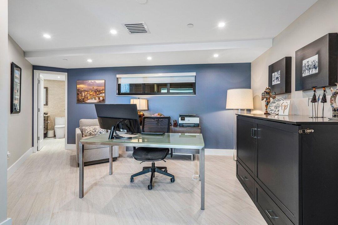 convertible den/office