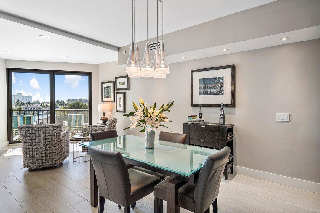 living/dining area
