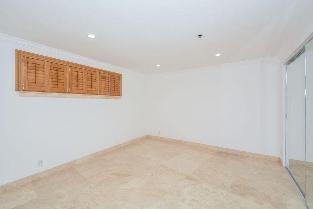 Bedroom3 before 1