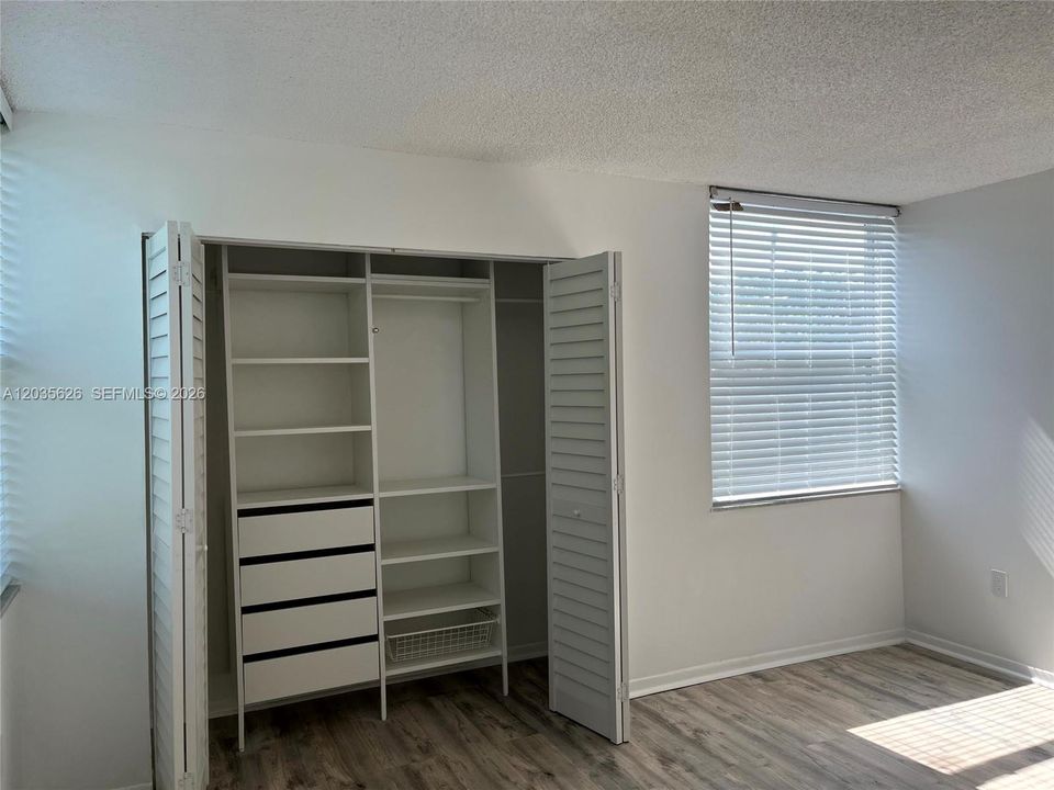 В аренду: $1,950 (1 спален, 1 ванн, 817 Квадратных фут)