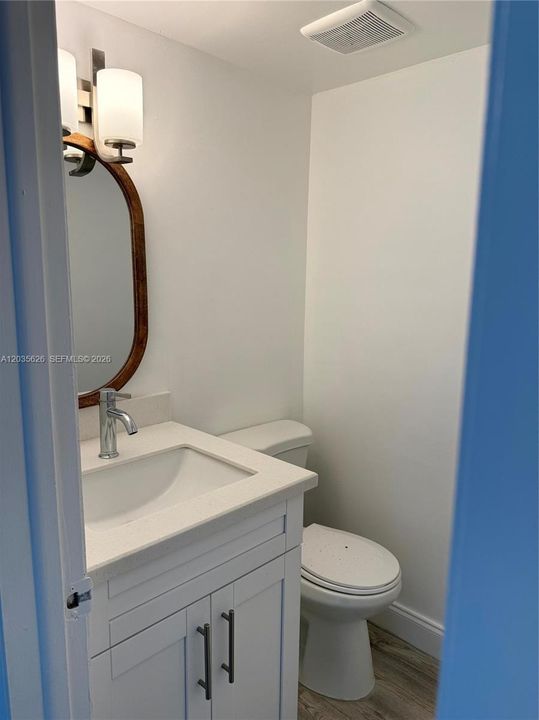 В аренду: $1,950 (1 спален, 1 ванн, 817 Квадратных фут)