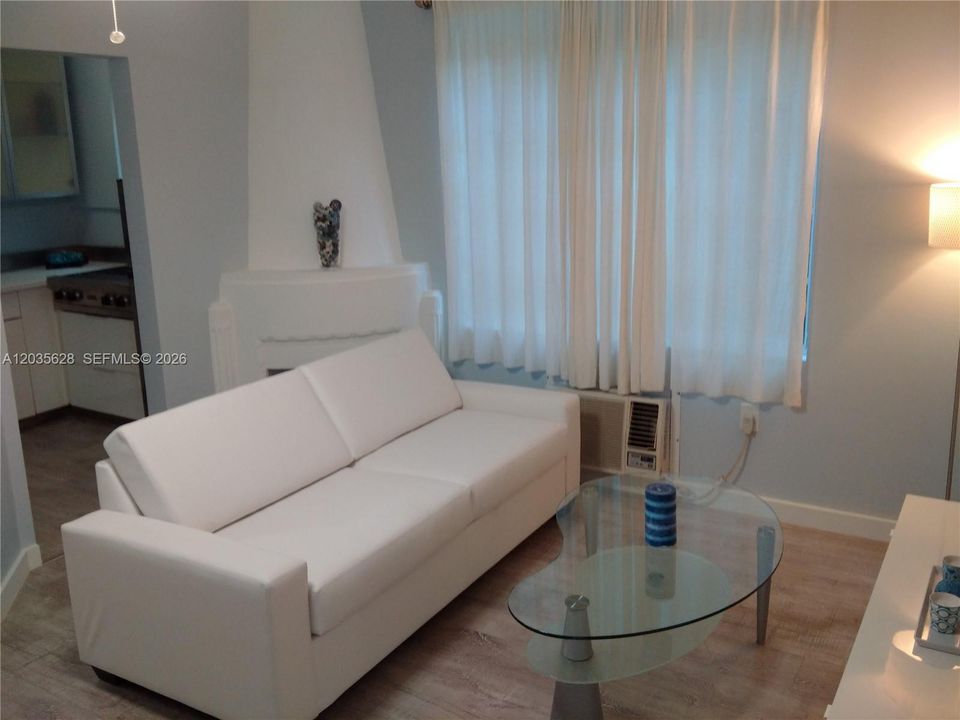En Renta: $1,700 (1 camas, 1 baños, 450 Pies cuadrados)