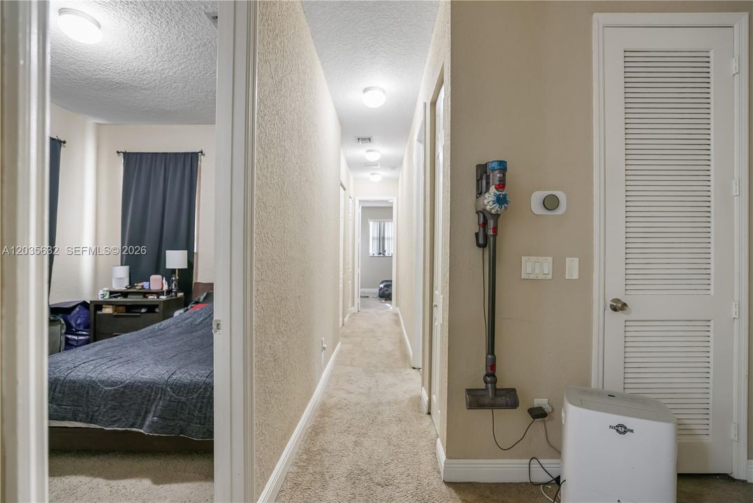For Rent: $3,500 (3 beds, 2 baths, 2293 Square Feet)