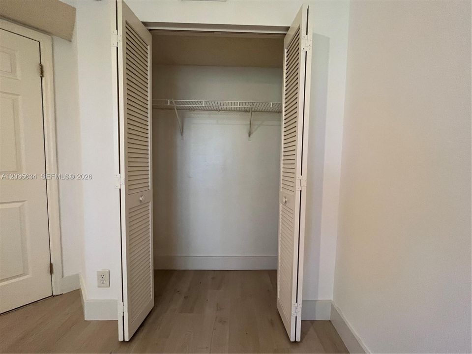 For Rent: $2,325 (3 beds, 2 baths, 1170 Square Feet)