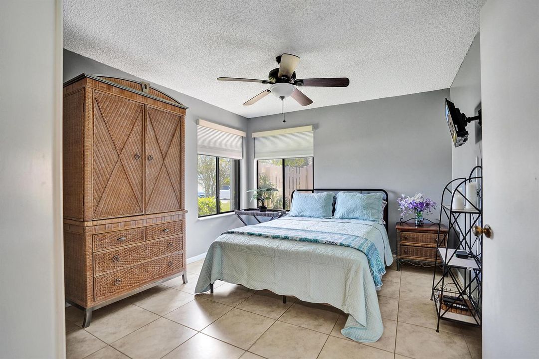 2915 NW 12th Street, D