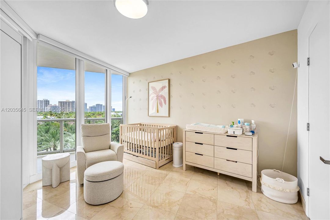 For Sale: $1,195,000 (3 beds, 2 baths, 1457 Square Feet)
