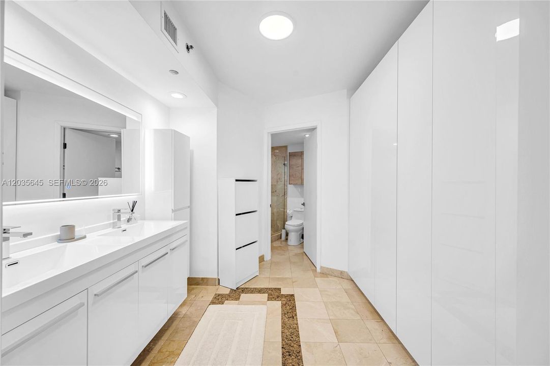 For Sale: $1,195,000 (3 beds, 2 baths, 1457 Square Feet)