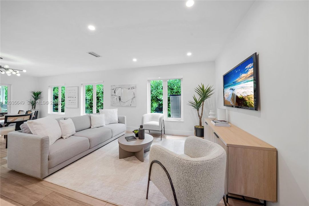 For Sale: $1,950,000 (3 beds, 3 baths, 1799 Square Feet)