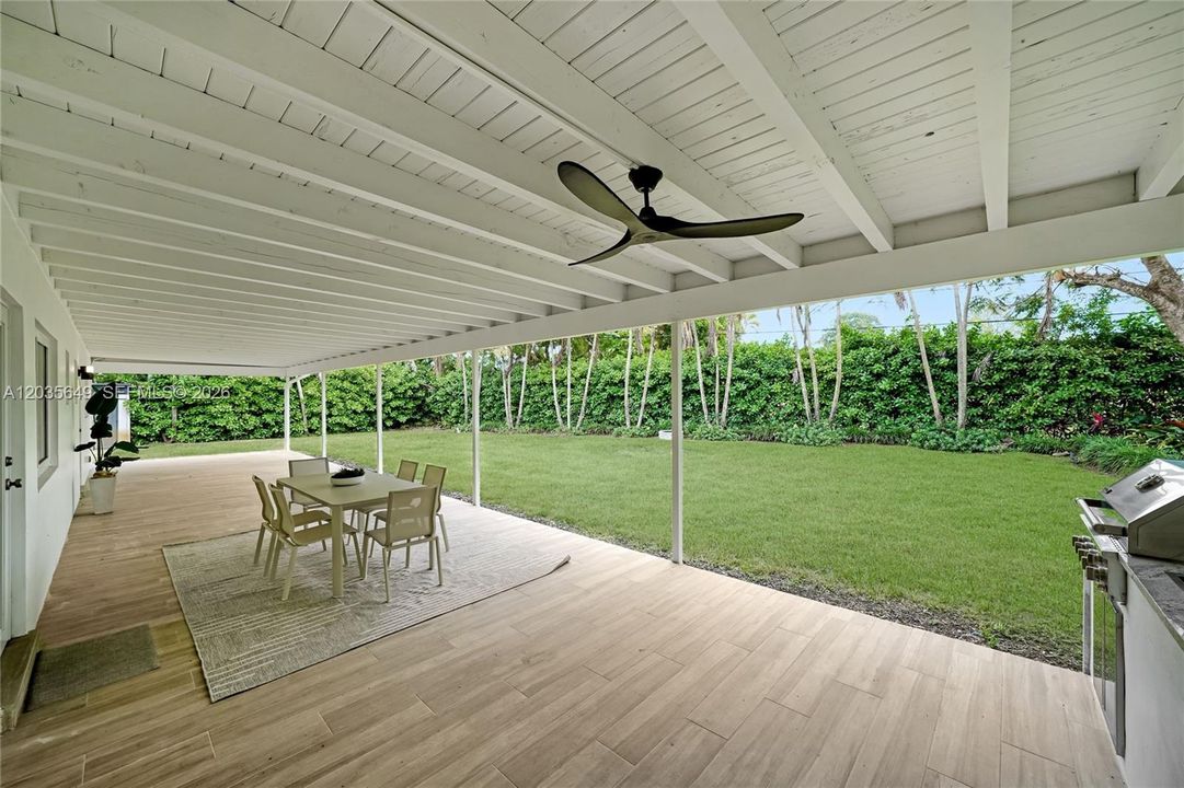 For Sale: $1,950,000 (3 beds, 3 baths, 1799 Square Feet)