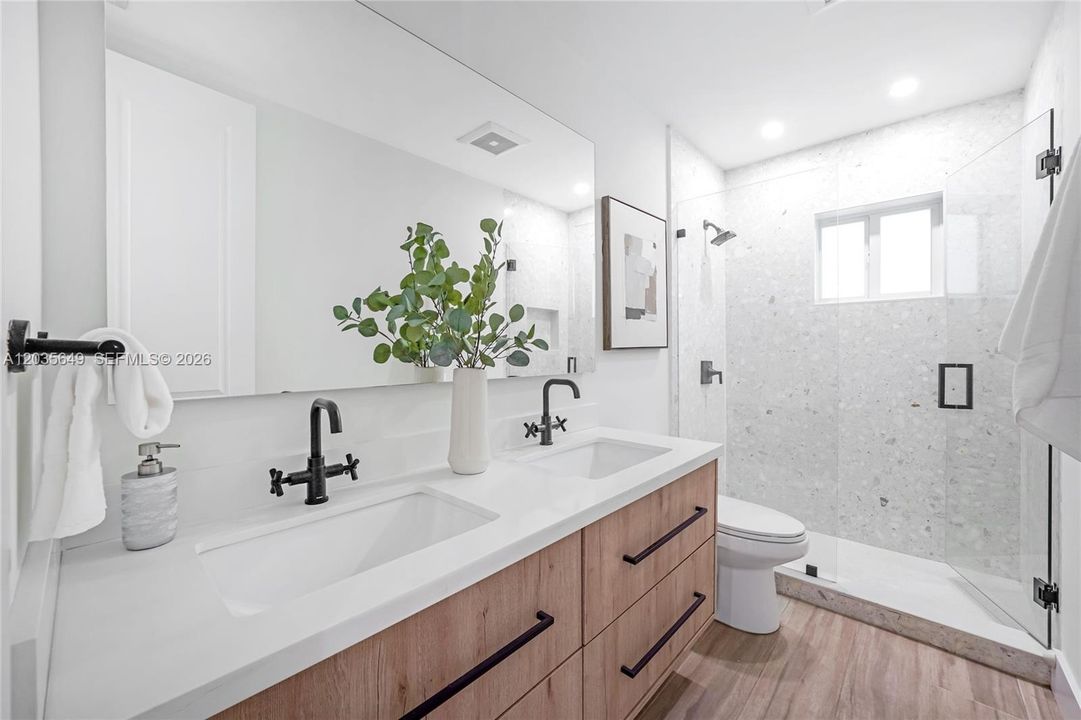For Sale: $1,950,000 (3 beds, 3 baths, 1799 Square Feet)