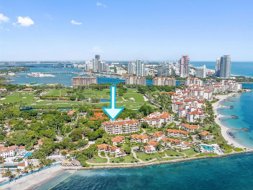 En Venta: $4,100,000 (3 camas, 3 baños, 2049 Pies cuadrados)