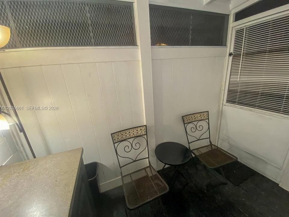 For Rent: $1,199 (1 beds, 1 baths, 500 Square Feet)
