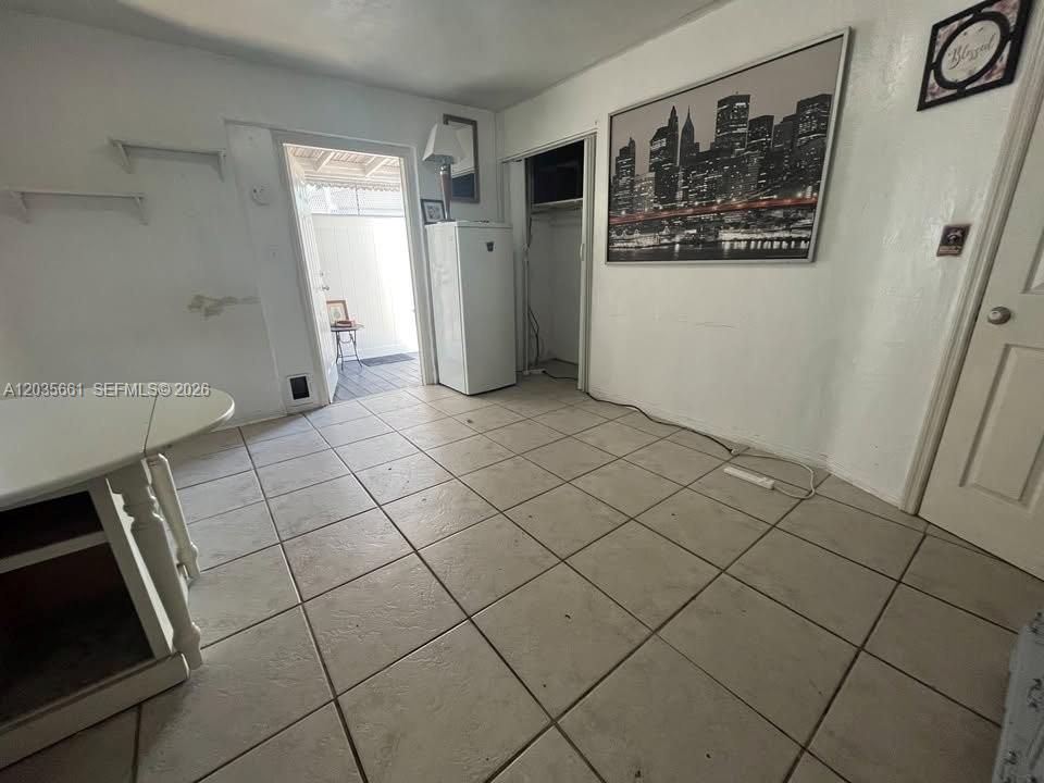 For Rent: $1,199 (1 beds, 1 baths, 500 Square Feet)