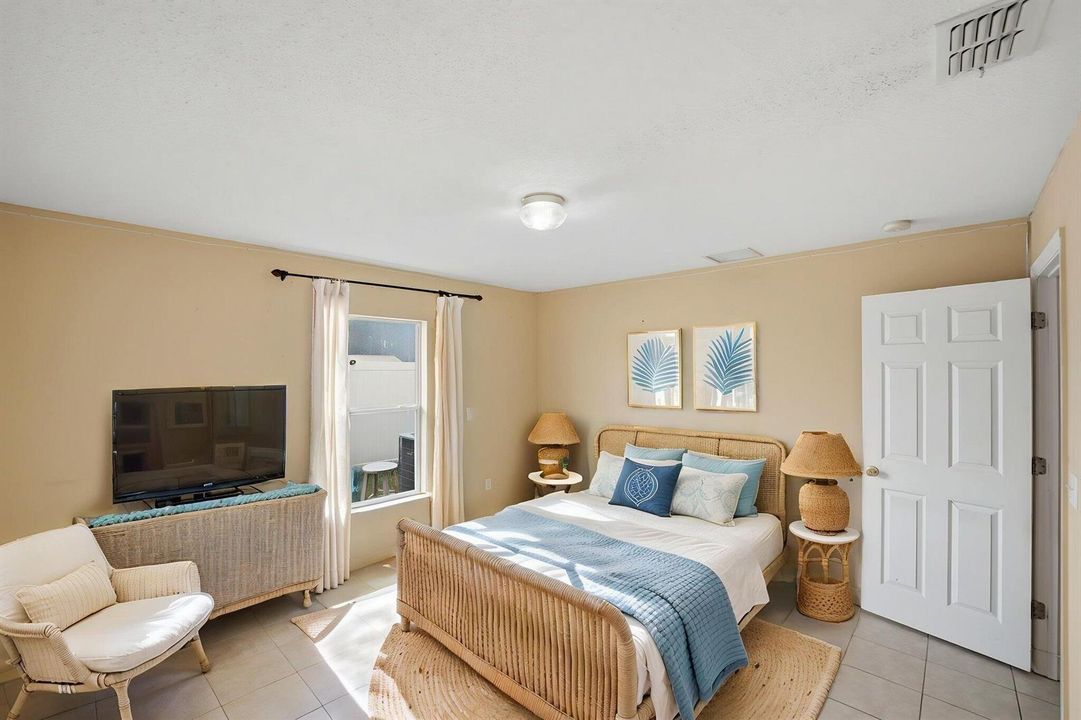 36-web-or-mls-1692-sw-lofgren-ave