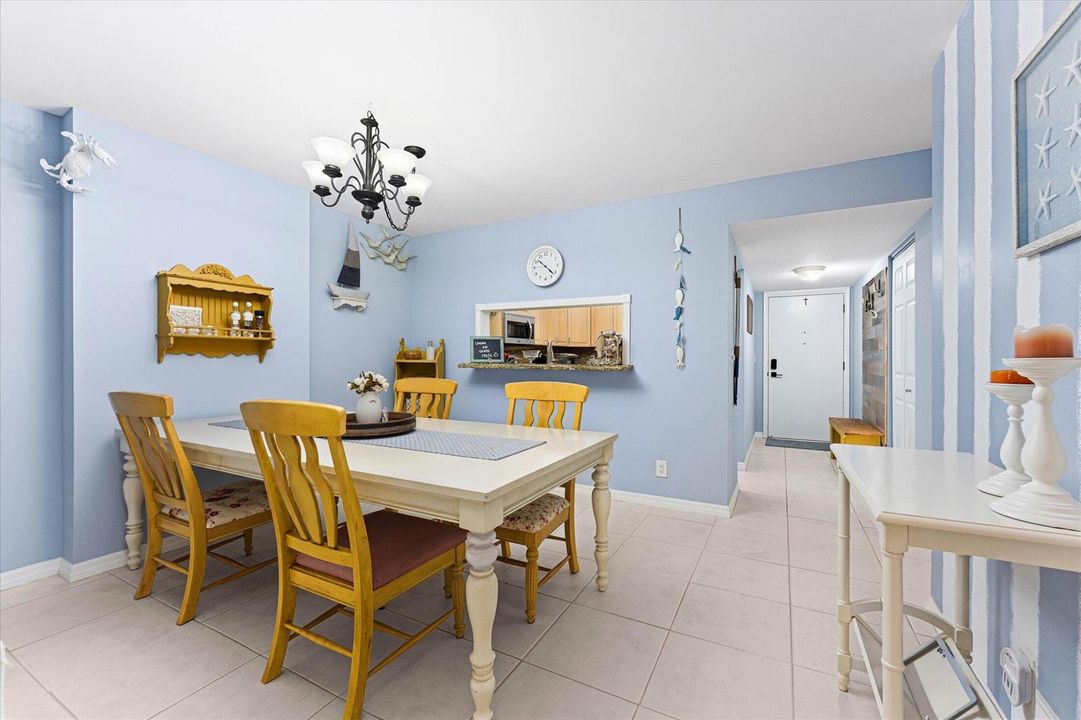 08-145 S Ocean Ave #208, Palm Beach Shor