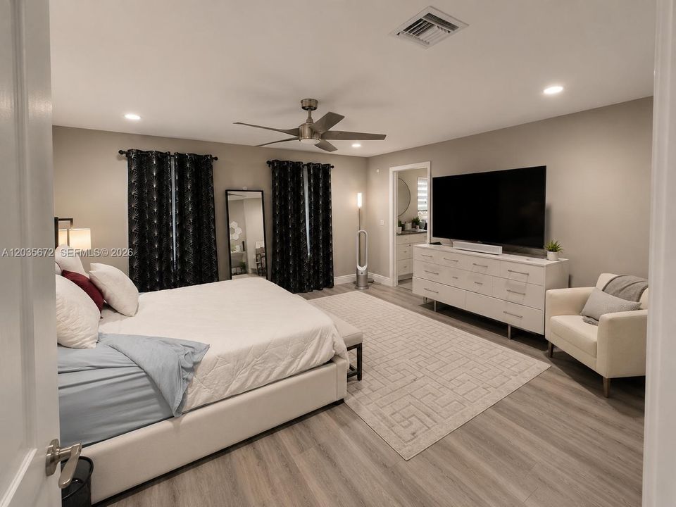 MASTER BEDROOM