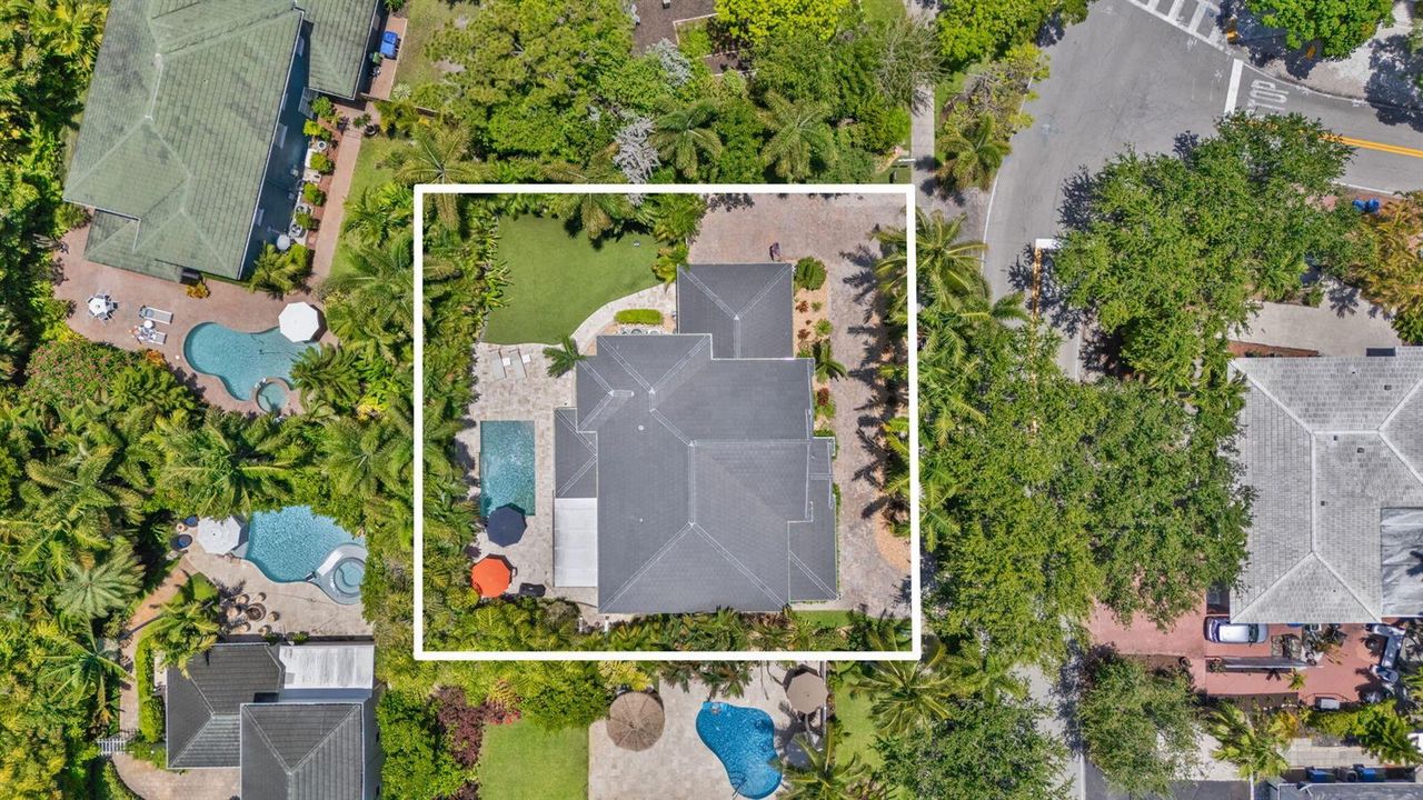 64-web-or-mls-633 NE 20th St, Wilton Man