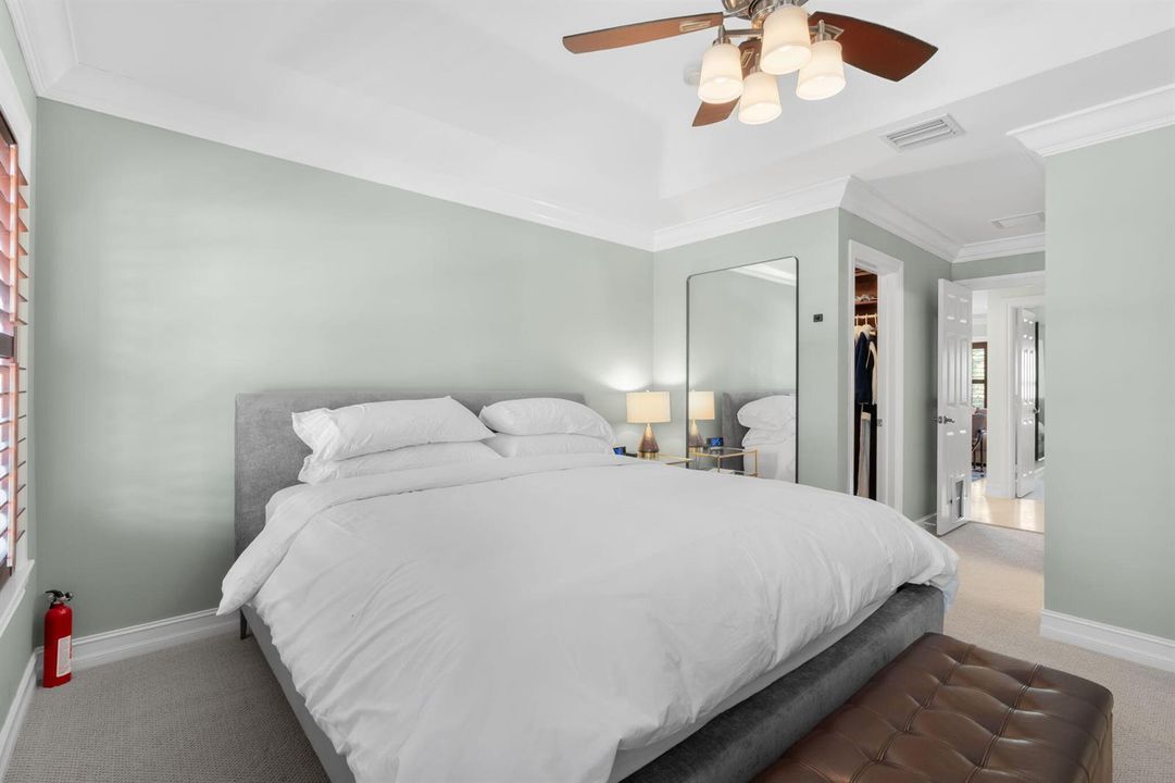49-web-or-mls-633 NE 20th St, Wilton Man