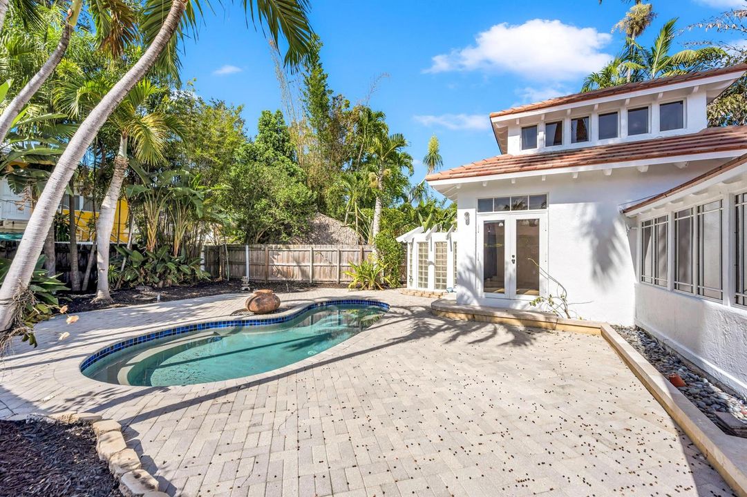 1413 NE 4TH CT-30