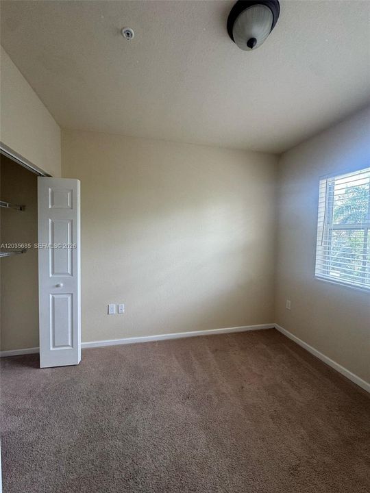 For Rent: $2,650 (2 beds, 2 baths, 1205 Square Feet)